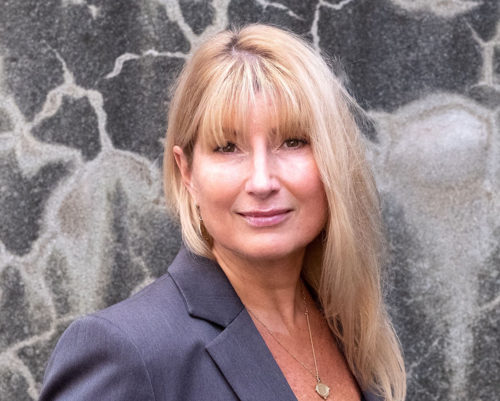 Dr Karen Waldie